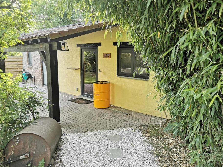 Chalet Le Du Cabanon: Cabanon De Luxe Avec Entierement Privatif Aye